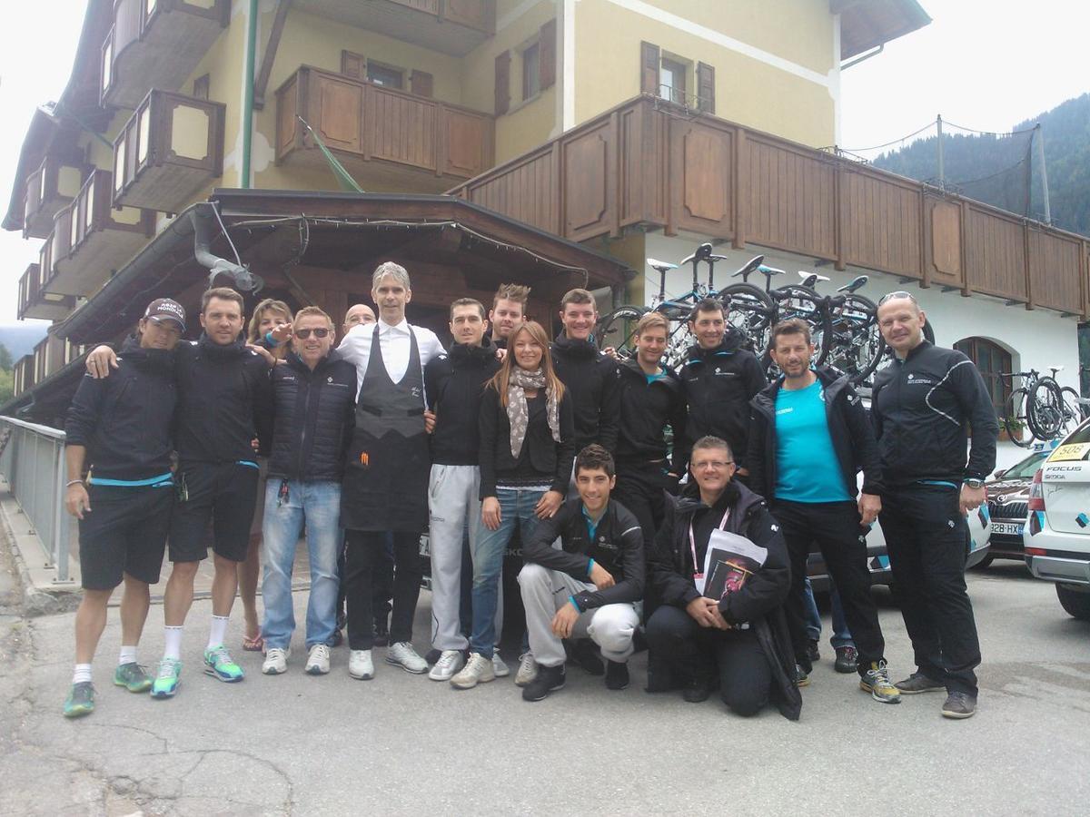 Hotel Tosa Мадона ди Кампильо Екстериор снимка