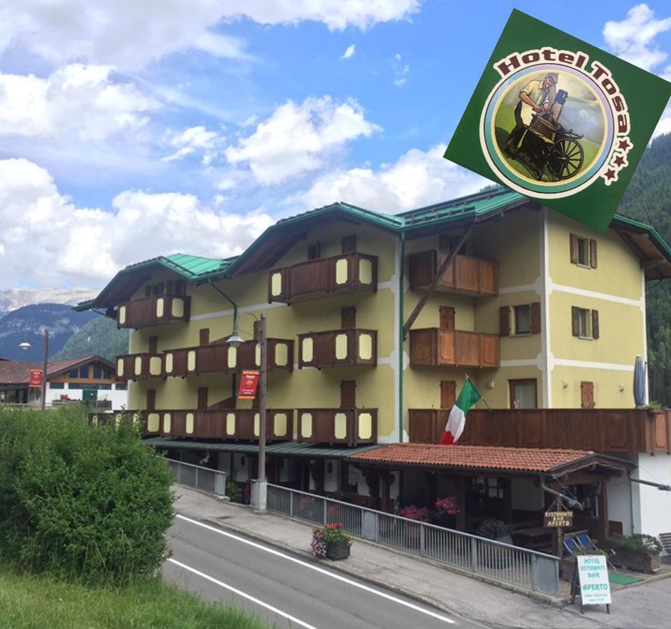 Hotel Tosa Мадона ди Кампильо Екстериор снимка